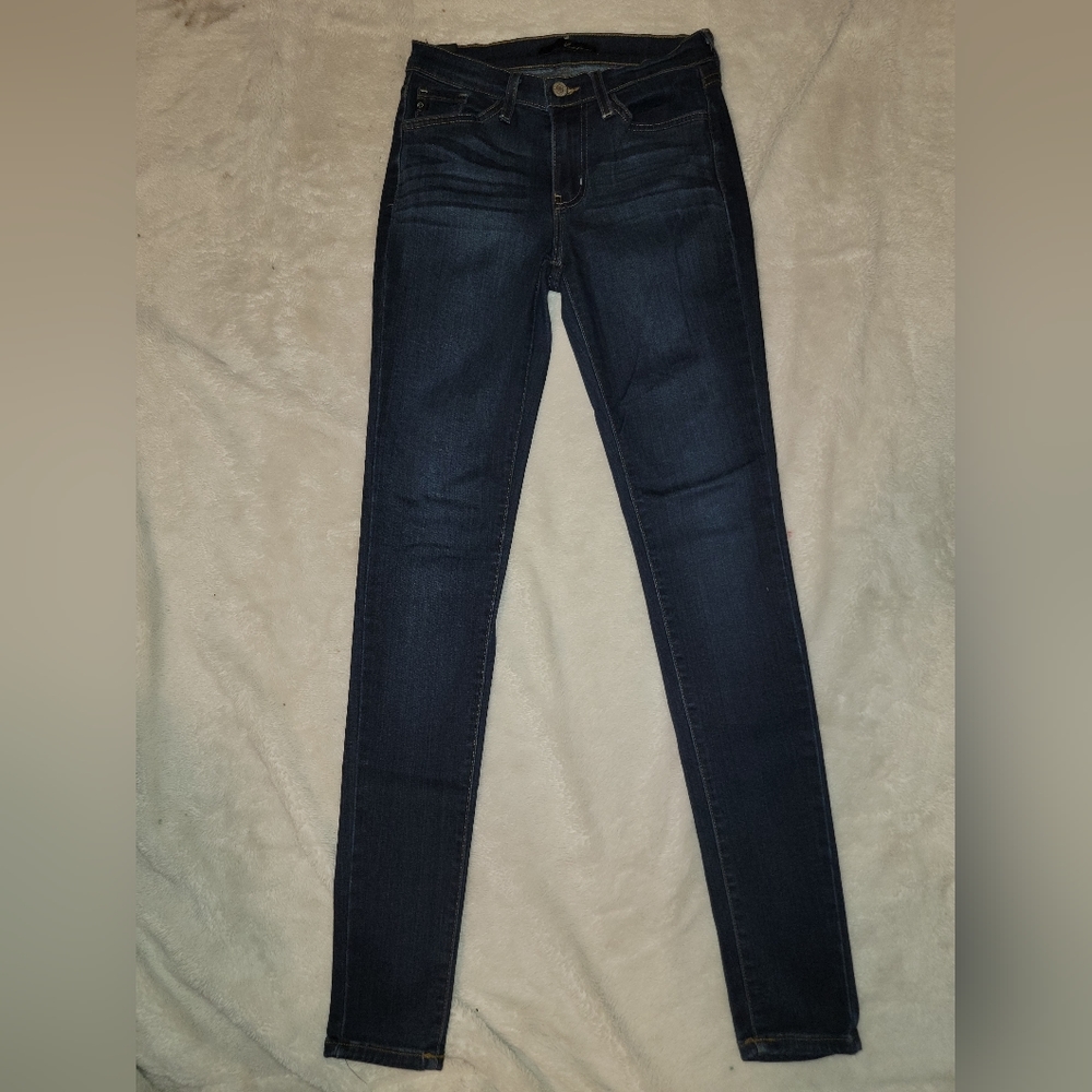 Buckle KanCan Midrise Skinny